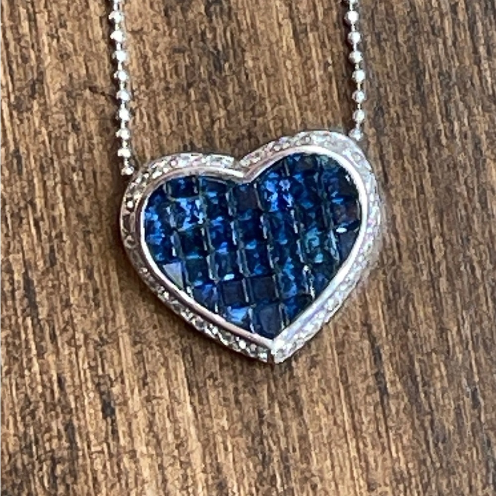 🌟🛍️HOST PICK🛍️🌟Stunning sapphire and diamond necklace
